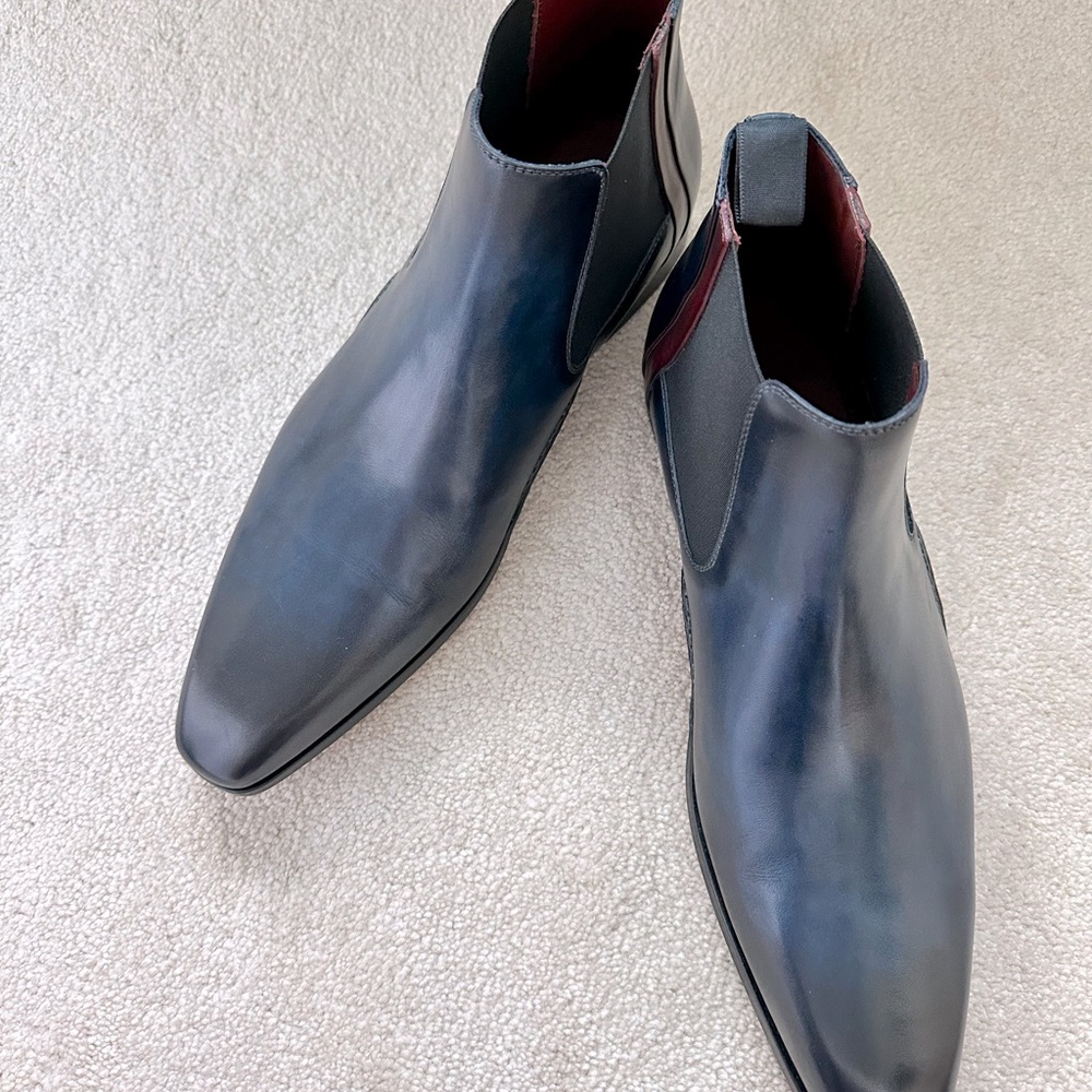 Magnanni Chelsea Boots